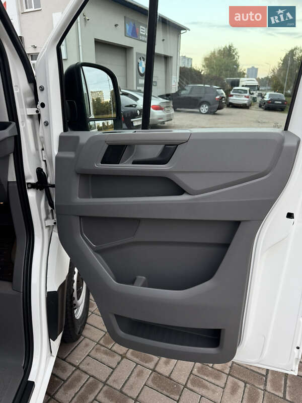 Грузовой фургон Volkswagen Crafter 2021 в Киеве