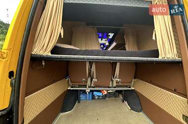 Микроавтобус грузовой (до 3,5т) Volkswagen Crafter 2008 в 