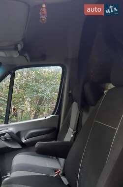Грузовой фургон Volkswagen Crafter 2013 в 