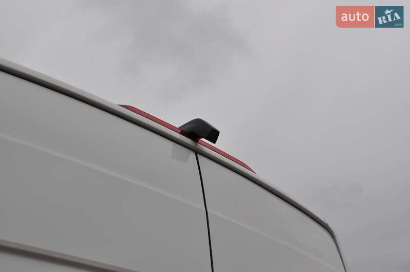 Вантажний фургон Volkswagen Crafter 2021 в Києві