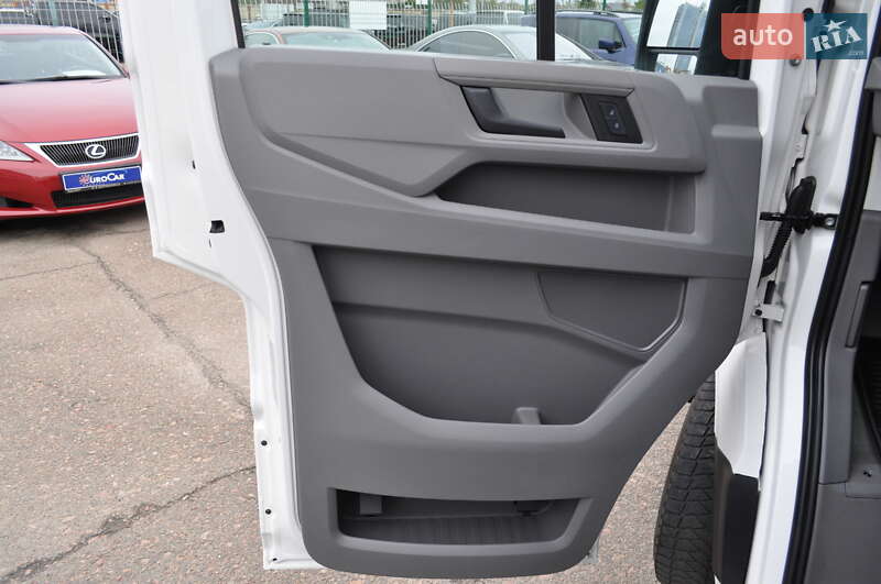 Вантажний фургон Volkswagen Crafter 2021 в Києві
