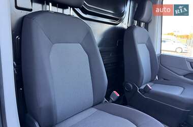 Грузовой фургон Volkswagen Crafter 2020 в 