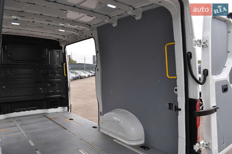 Вантажний фургон Volkswagen Crafter 2021 в Києві фото 24 Вантажний фургон Volkswagen Crafter 2021 в Києві