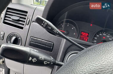 Вантажний фургон Volkswagen Crafter 2015 в 