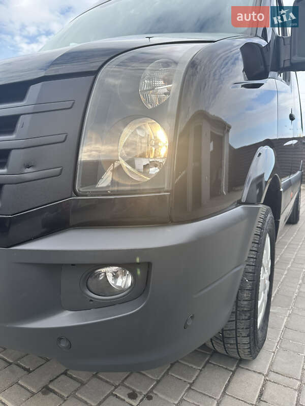 Вантажний фургон Volkswagen Crafter 2016 в Дубні