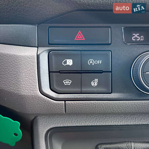 Вантажний фургон Volkswagen Crafter 2020 в Києві