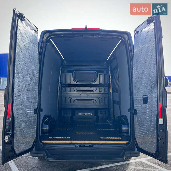 Вантажний фургон Volkswagen Crafter 2020 в Києві