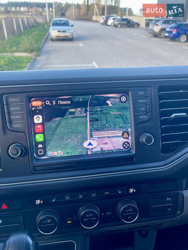 Вантажопасажирський фургон Volkswagen Crafter 2019 в Житомирі