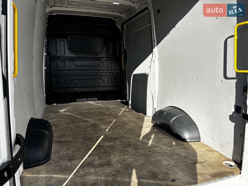 Грузовой фургон Volkswagen Crafter 2021 в Львове