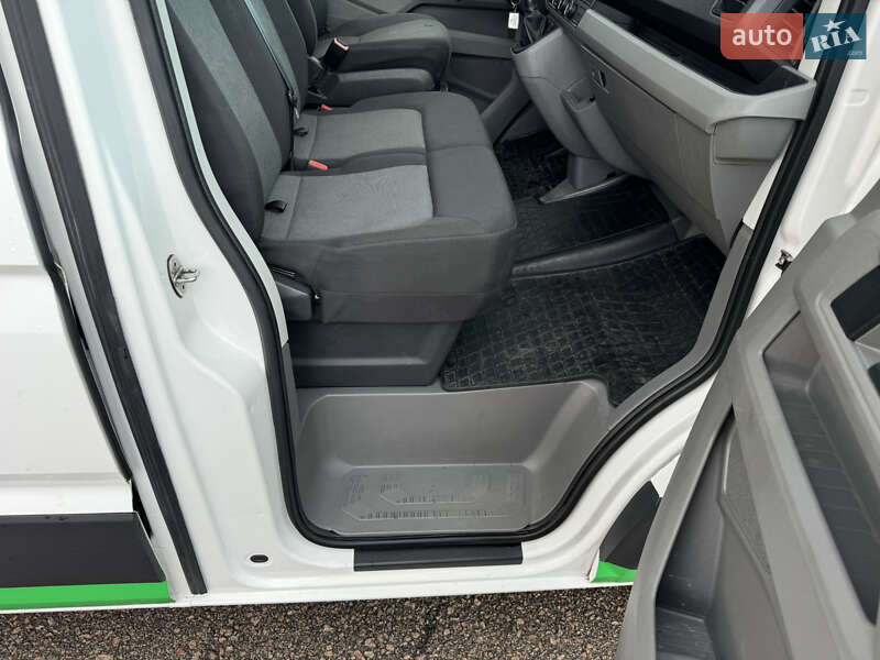 Грузовой фургон Volkswagen Crafter 2018 в Киеве фото 23 Грузовой фургон Volkswagen Crafter 2018 в Киеве