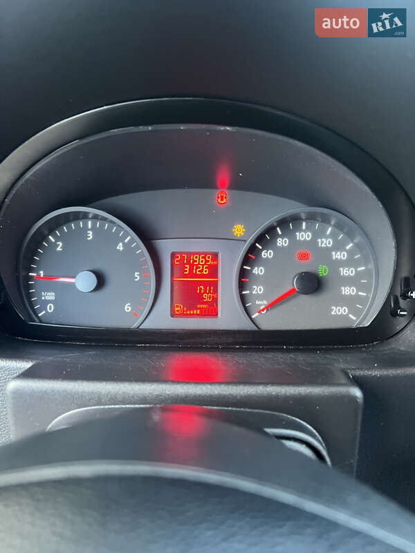 Вантажний фургон Volkswagen Crafter 2016 в Чернівцях