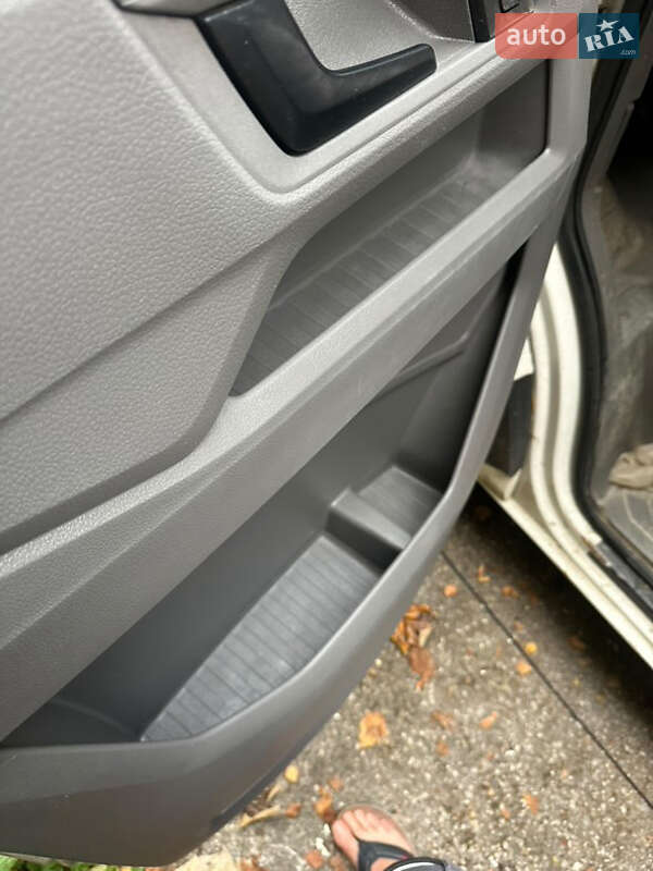 Вантажний фургон Volkswagen Crafter 2019 в Виноградові фото 15 Вантажний фургон Volkswagen Crafter 2019 в Виноградові