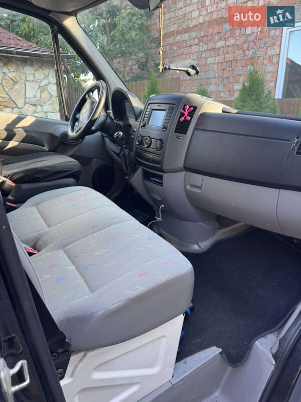 Грузопассажирский фургон Volkswagen Crafter 2015 в Бориславе