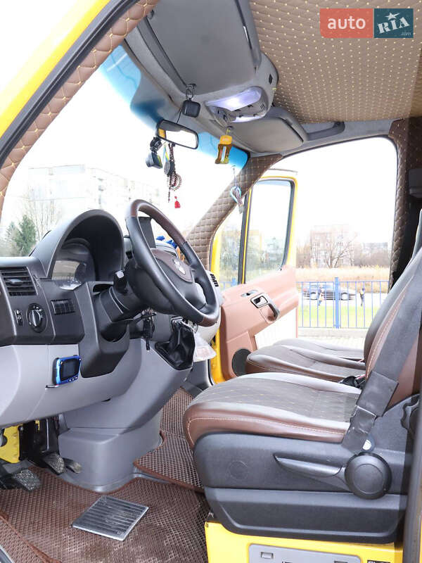 Универсал Volkswagen Crafter 2016 в Дрогобыче