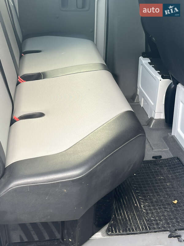 Борт Volkswagen Crafter 2013 в Ровно