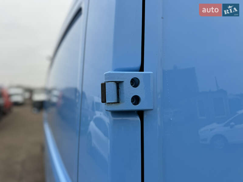 Грузовой фургон Volkswagen Crafter 2021 в Киеве