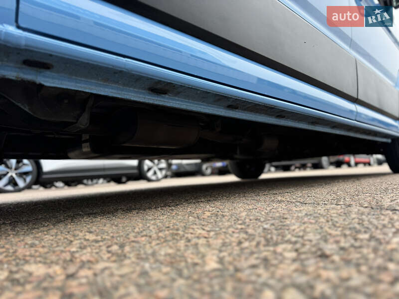 Грузовой фургон Volkswagen Crafter 2021 в Киеве