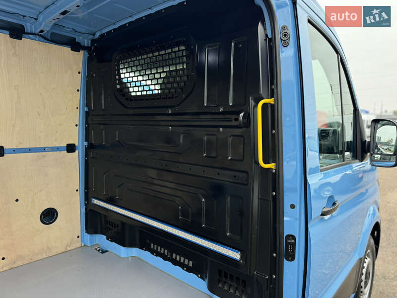 Грузовой фургон Volkswagen Crafter 2021 в Киеве