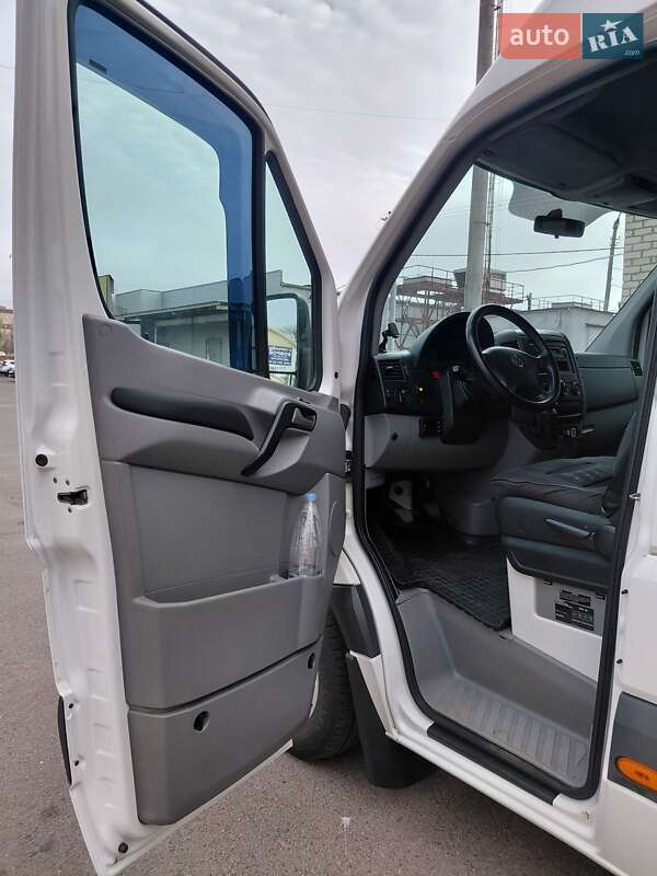 Минивэн Volkswagen Crafter 2012 в Кривом Роге
