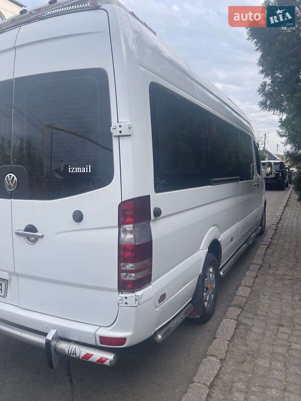 Микроавтобус Volkswagen Crafter 2011 в Измаиле