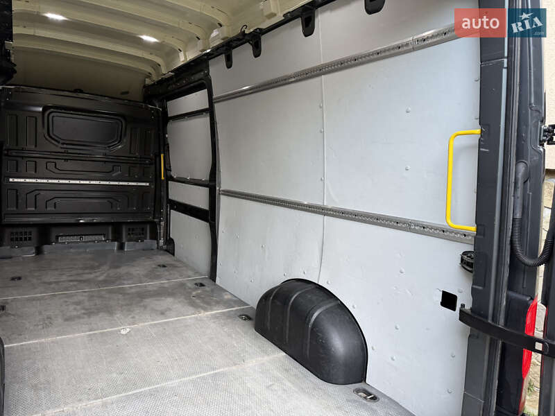 Грузовой фургон Volkswagen Crafter 2018 в Тячеве фото 44 Грузовой фургон Volkswagen Crafter 2018 в Тячеве