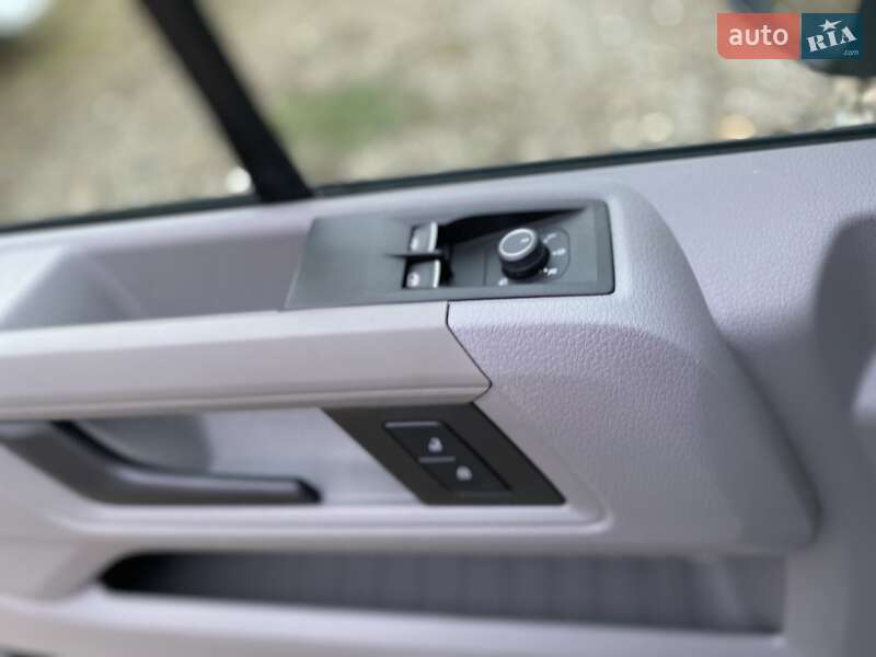 Грузовой фургон Volkswagen Crafter 2020 в Хусте фото 49 Грузовой фургон Volkswagen Crafter 2020 в Хусте