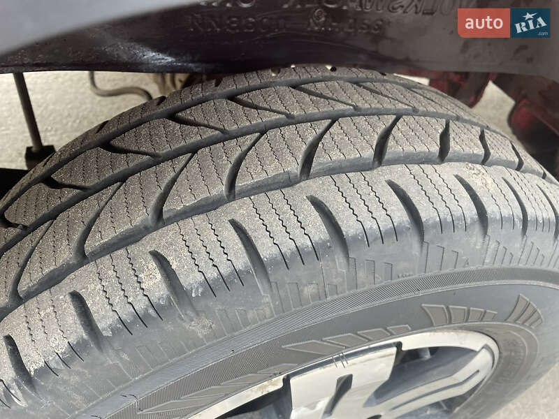 Вантажопасажирський фургон Volkswagen Crafter 2006 в Луцьку фото 8 Вантажопасажирський фургон Volkswagen Crafter 2006 в Луцьку