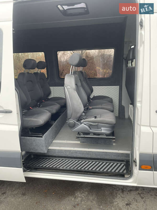 Мікроавтобус Volkswagen Crafter 2014 в Хусті