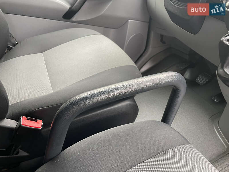 Вантажний фургон Volkswagen Crafter 2017 в Одесі фото 58 Вантажний фургон Volkswagen Crafter 2017 в Одесі