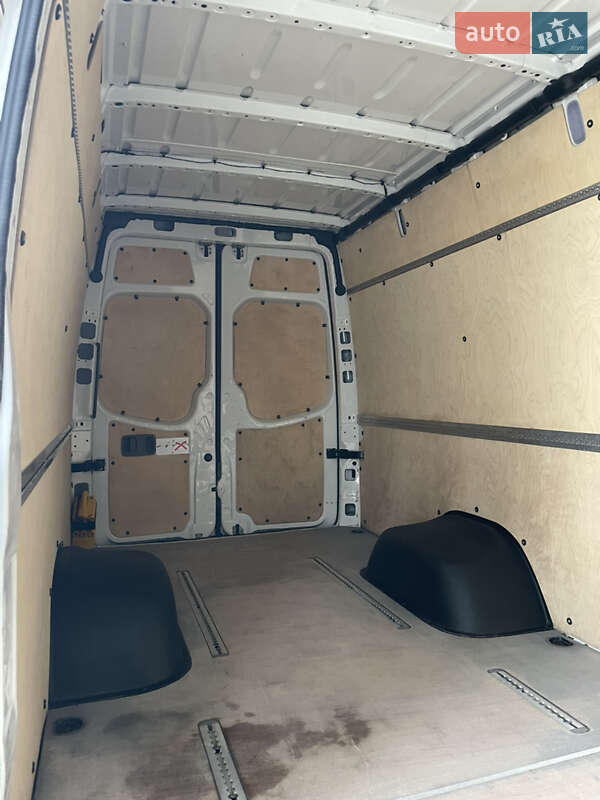 Вантажний фургон Volkswagen Crafter 2017 в Одесі фото 73 Вантажний фургон Volkswagen Crafter 2017 в Одесі