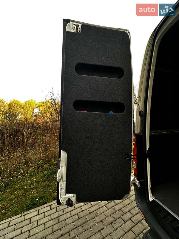 Мікроавтобус Volkswagen Crafter 2015 в Рівному фото 23 Мікроавтобус Volkswagen Crafter 2015 в Рівному