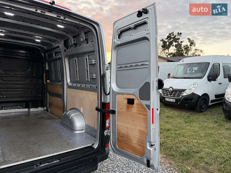 Грузовой фургон Volkswagen Crafter 2018 в Дубно