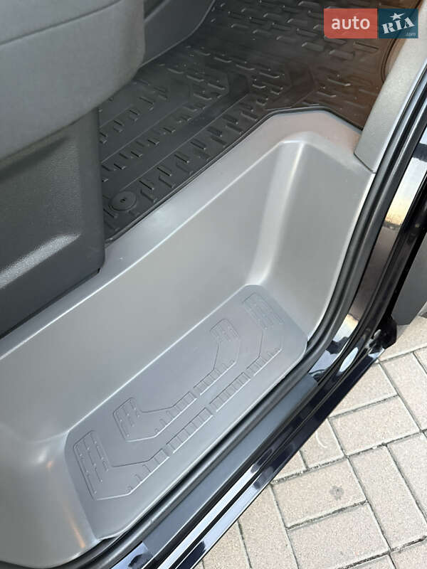 Вантажний фургон Volkswagen Crafter 2021 в Києві фото 94 Вантажний фургон Volkswagen Crafter 2021 в Києві