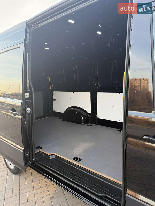 Вантажний фургон Volkswagen Crafter 2021 в Києві фото 100 Вантажний фургон Volkswagen Crafter 2021 в Києві