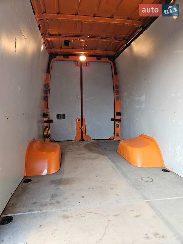 Грузовой фургон Volkswagen Crafter 2014 в Луцке фото 12 Грузовой фургон Volkswagen Crafter 2014 в Луцке