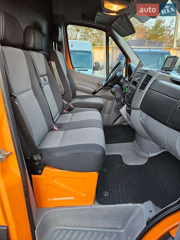 Грузовой фургон Volkswagen Crafter 2014 в Луцке фото 11 Грузовой фургон Volkswagen Crafter 2014 в Луцке