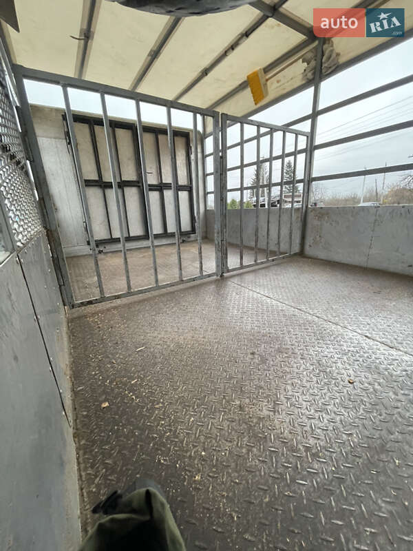 Борт Volkswagen Crafter 2009 в Любарі