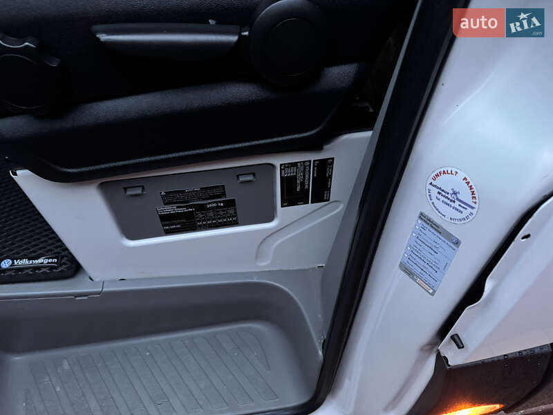 Вантажний фургон Volkswagen Crafter 2011 в Тячеві фото 59 Вантажний фургон Volkswagen Crafter 2011 в Тячеві