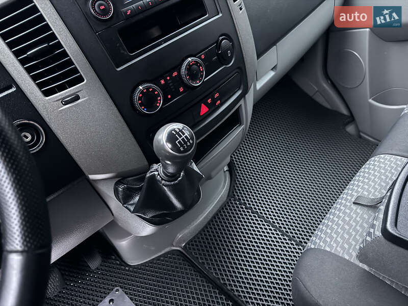 Вантажний фургон Volkswagen Crafter 2011 в Тячеві фото 62 Вантажний фургон Volkswagen Crafter 2011 в Тячеві