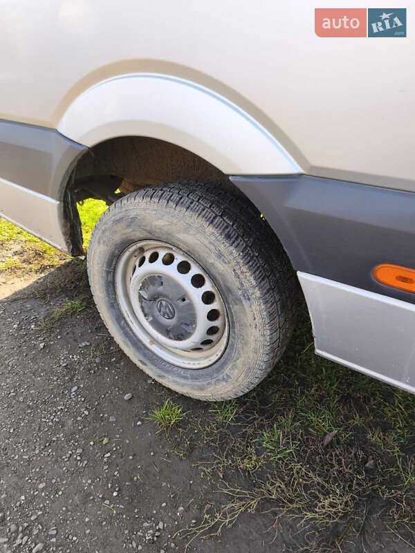 Вантажний фургон Volkswagen Crafter 2014 в Чернівцях фото 9 Вантажний фургон Volkswagen Crafter 2014 в Чернівцях