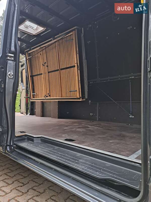 Лімузин Volkswagen Crafter 2019 в Львові