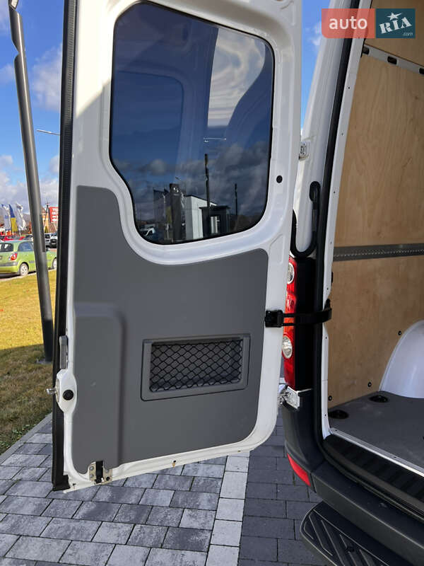 Грузовой фургон Volkswagen Crafter 2015 в Мукачево фото 11 Грузовой фургон Volkswagen Crafter 2015 в Мукачево