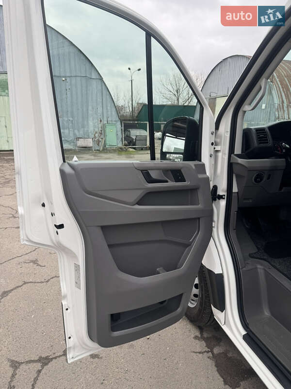 Грузопассажирский фургон Volkswagen Crafter 2019 в Ровно