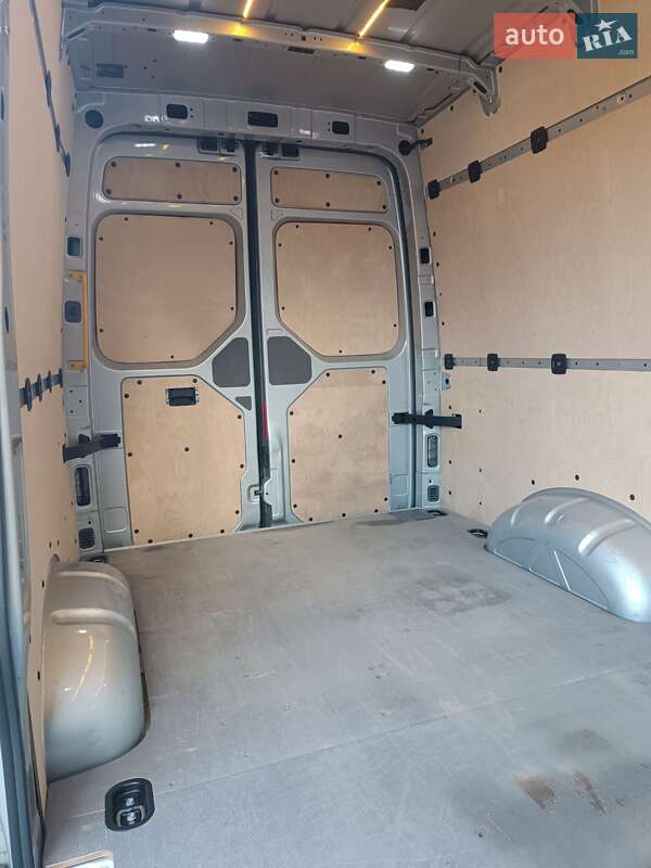 Грузовой фургон Volkswagen Crafter 2019 в Луцке