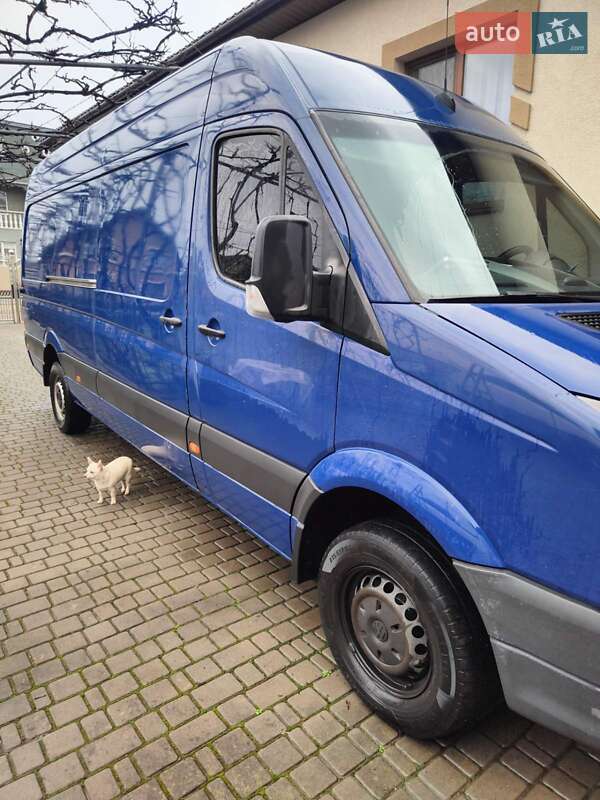Volkswagen Crafter 2012