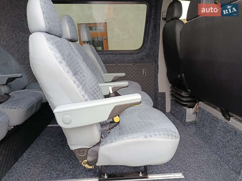 Мінівен Volkswagen Crafter 2011 в Чернівцях фото 6 Мінівен Volkswagen Crafter 2011 в Чернівцях