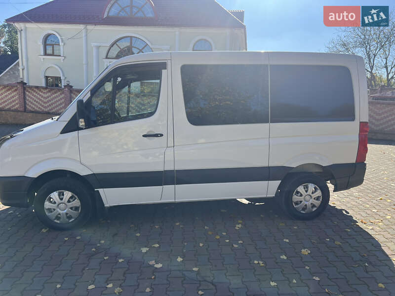 Грузовой фургон Volkswagen Crafter 2013 в Черновцах