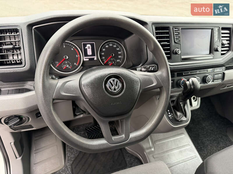 Вантажопасажирський фургон Volkswagen Crafter 2020 в Рівному