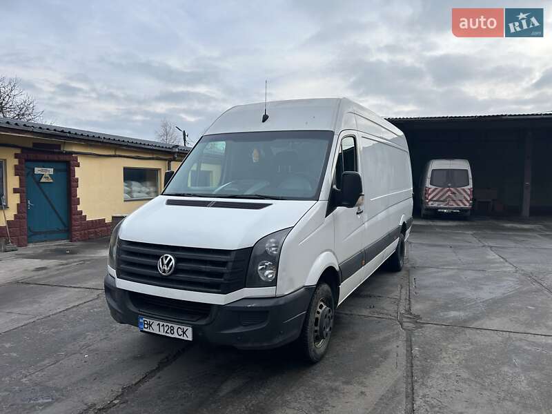 Вантажний фургон Volkswagen Crafter 2014 в Рівному