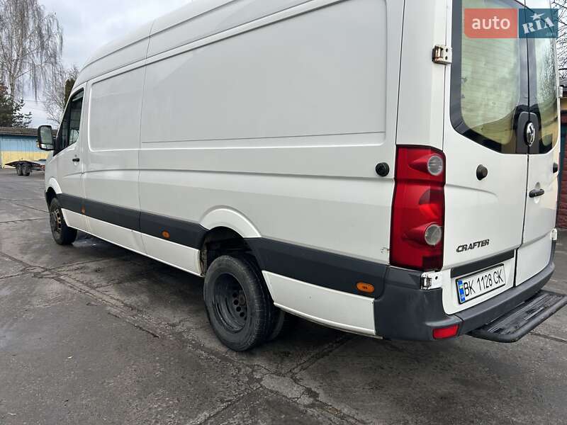 Вантажний фургон Volkswagen Crafter 2014 в Рівному